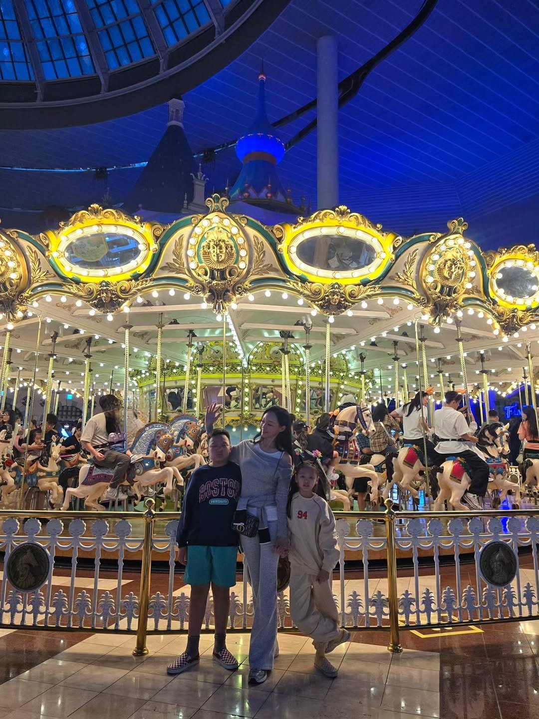 Photo by 안아맘 on September 19, 2025. May be an image of carousel and text.