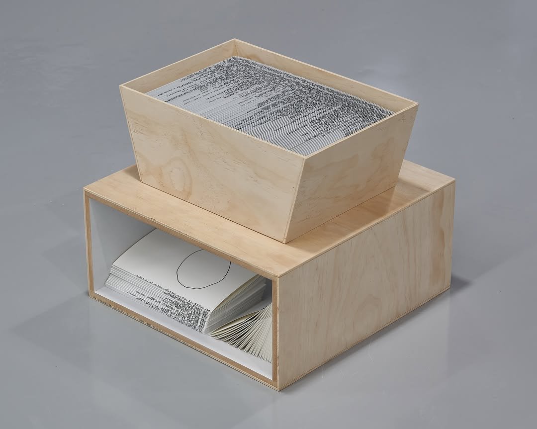 soihong 게시물 이미지: What's next, what's next. 
132x225mm, 2pages,...