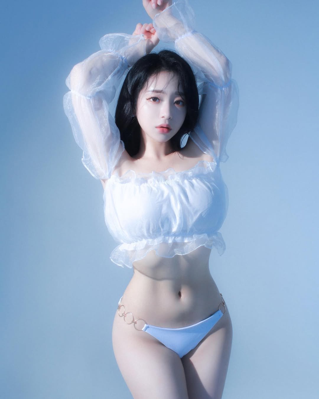 Photo shared by 백설기 on September 02, 2022 tagging @codescombineinnerwear, and @spot__ds.