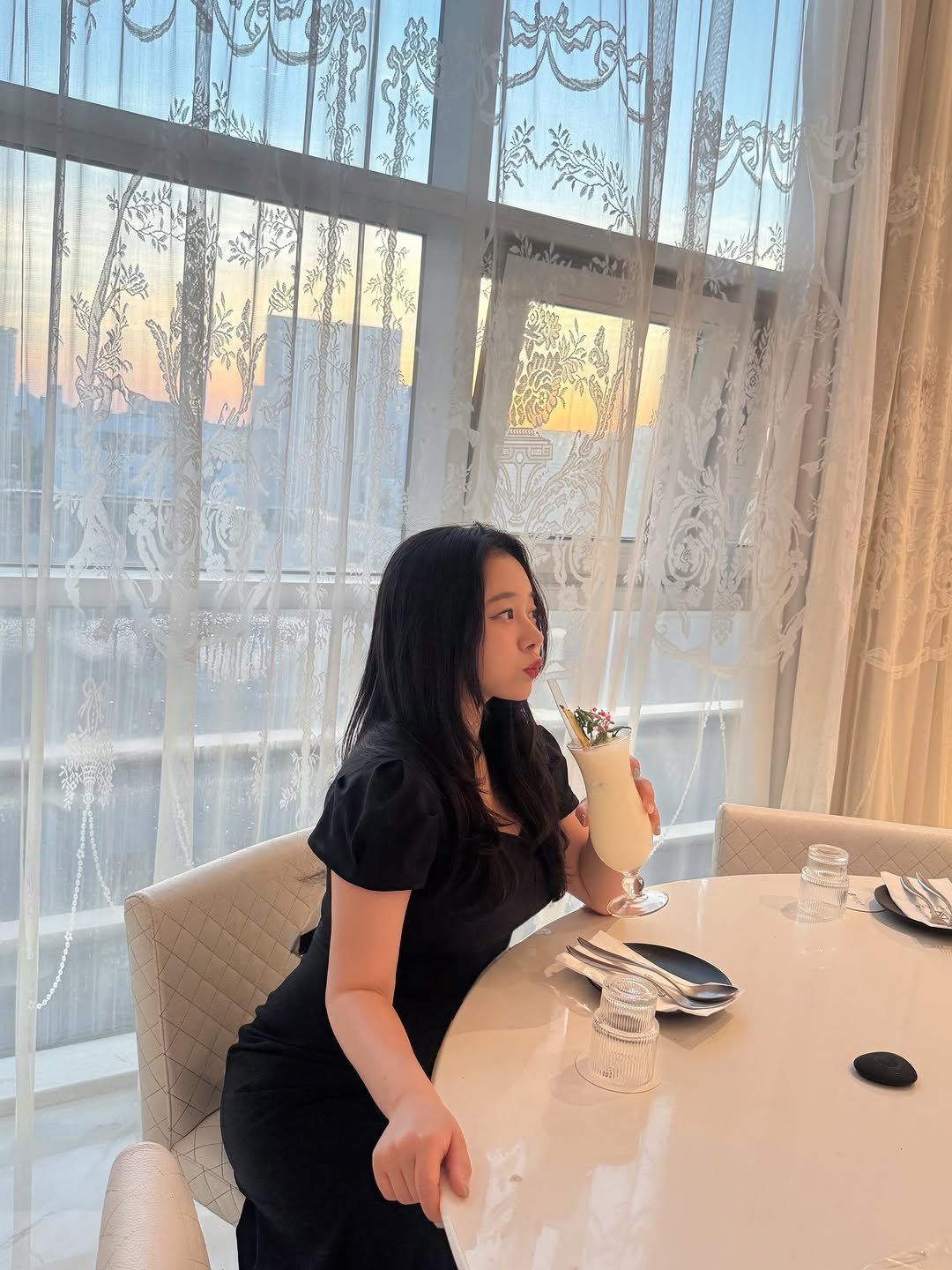 soiy__11 게시물 이미지: 안… 뇽…? #벨레어청담 #벨레어청담룸