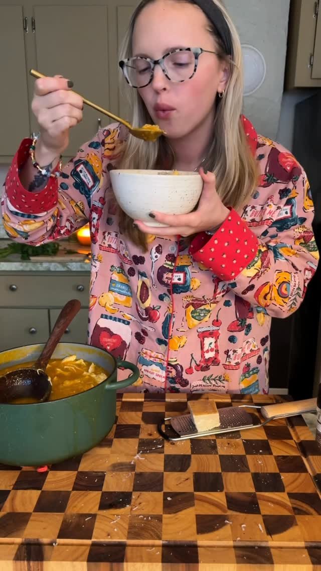 sokos.kitchen 게시물 이미지: Sick day soup 😌🥣🥕🧅 aka italian penicillin aka...