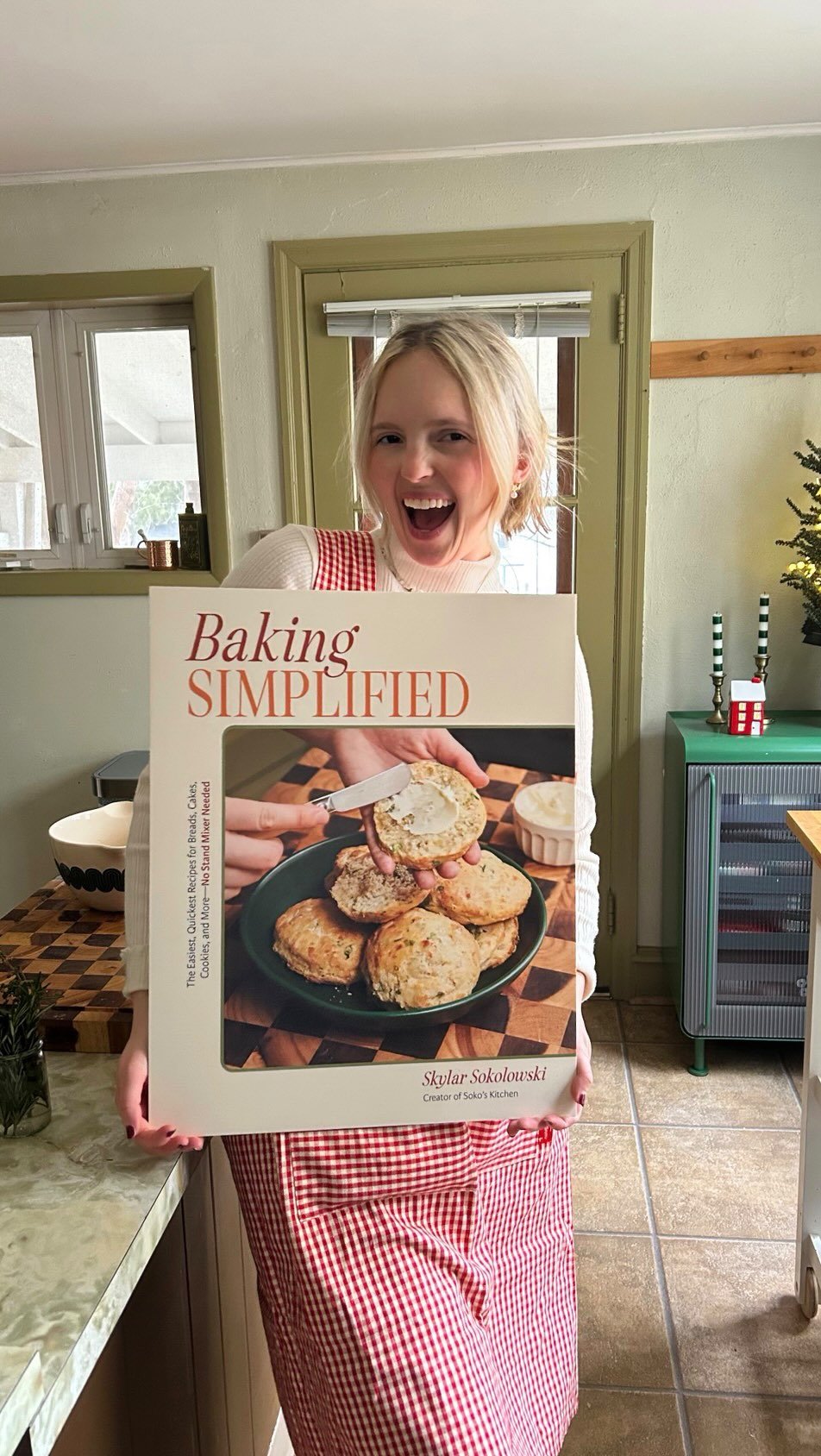 sokos.kitchen 게시물 이미지: day in my life baking 300 cookies 🤪🍪🧈🤸 

from...