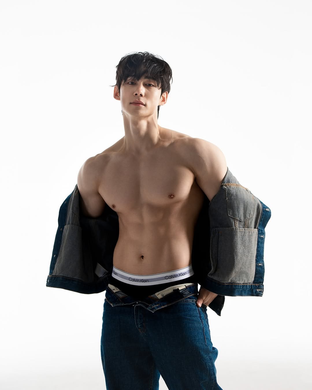 solfitpark 게시물 이미지: 청청 좋아해?

HM : @soonsoobeauty 
Photo : @geongik...