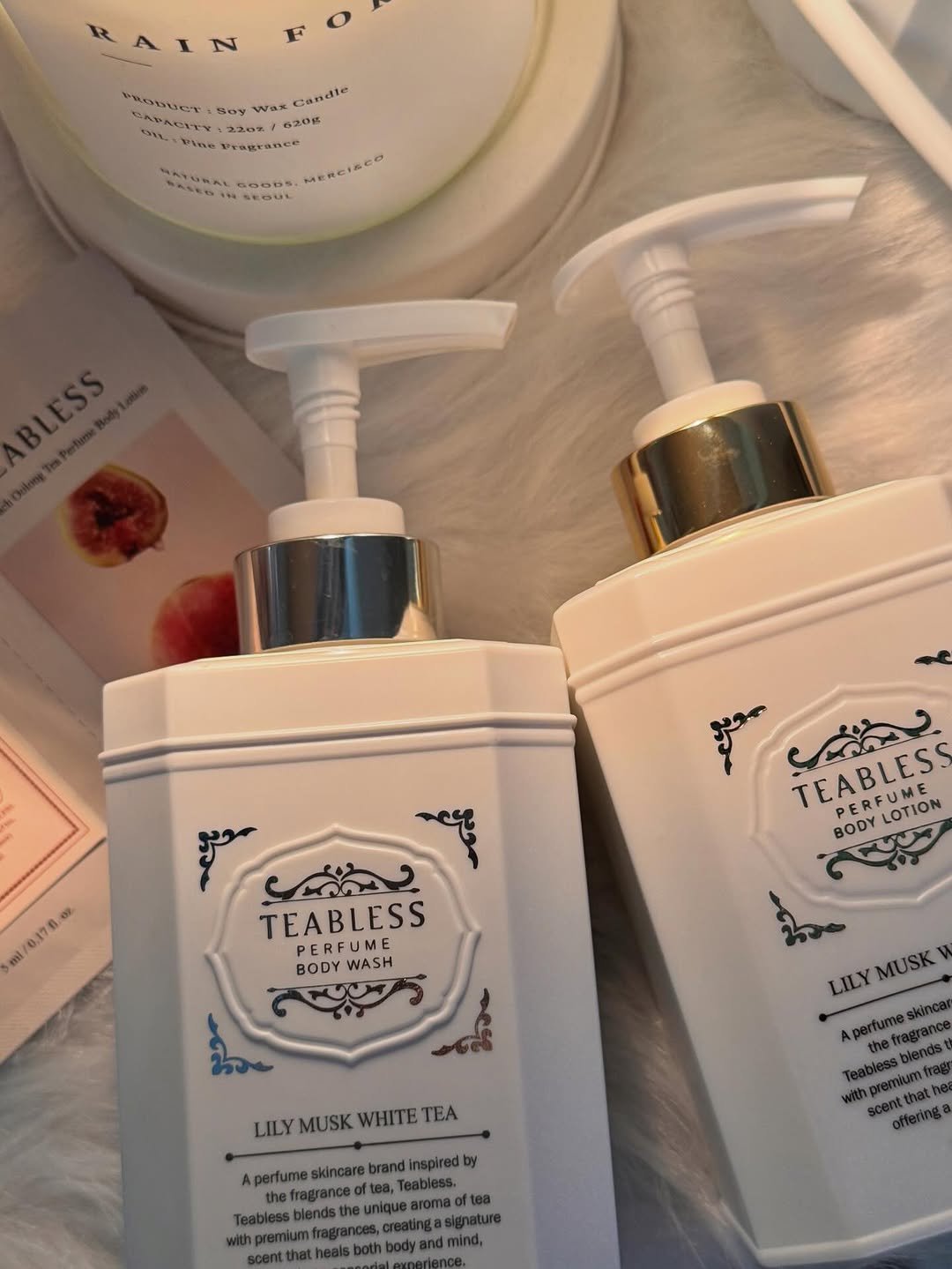 Photo shared by 소마네일🤎 범계네일 웨딩네일 | 문제성아크릴교정 on February 22, 2026 tagging @teabless_official. May be an image of ‎fragrance, sink, castile soap, hair product, lotion, hand cream, bar soap and ‎text that says '‎F RAIN PODueT Say wak Candle ጌዳዬ VineVragrance GOBS MEREIACO ASEOUL مویر ගෙ TEABLES رب つの本 PERFUME PERF BODY BODYLOTION FUME LOTION ml/0.17B.oz TEABLESS PERFUME BODY WASH LILYMUSK LILY LILY LILYMUSKWHITETEA MUSK WHITE TEA thef offering creating wthpreiumntloh.oandiin mind,‎'‎‎.