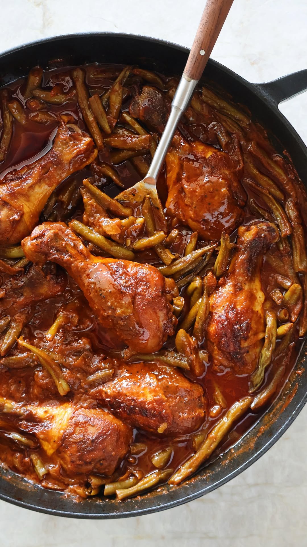 somethingnutritious 게시물 이미지: chicken & green beans 🫶🏼

a one-pan dish made...