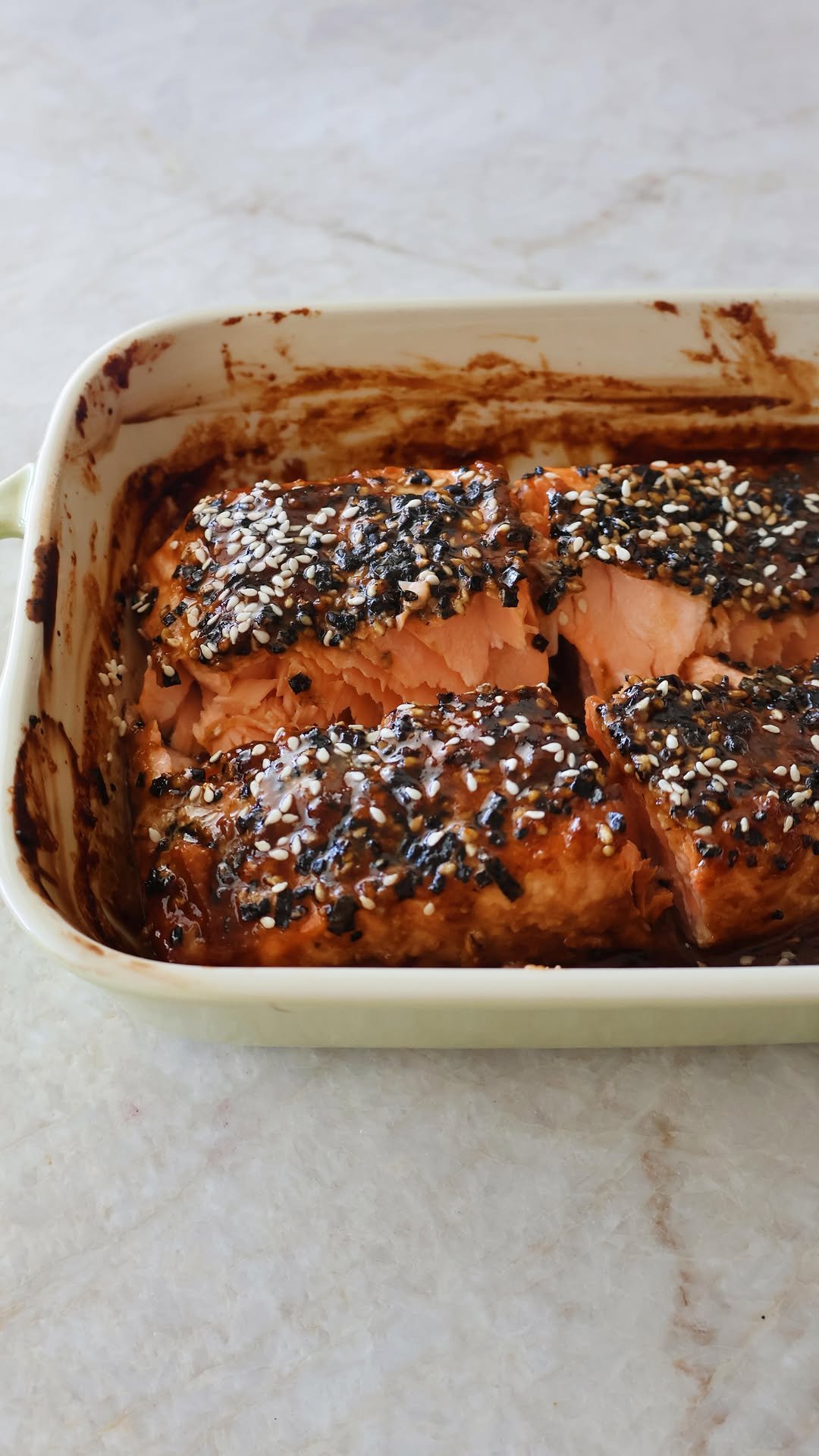 somethingnutritious 게시물 이미지: furikake salmon— an easy recipe that’s packed...