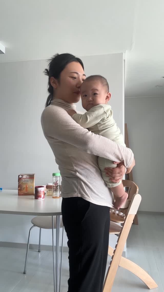 somyoung.pm 게시물 이미지: 지우와 함께하는 다소 조용하지만 건강한 아침 시간