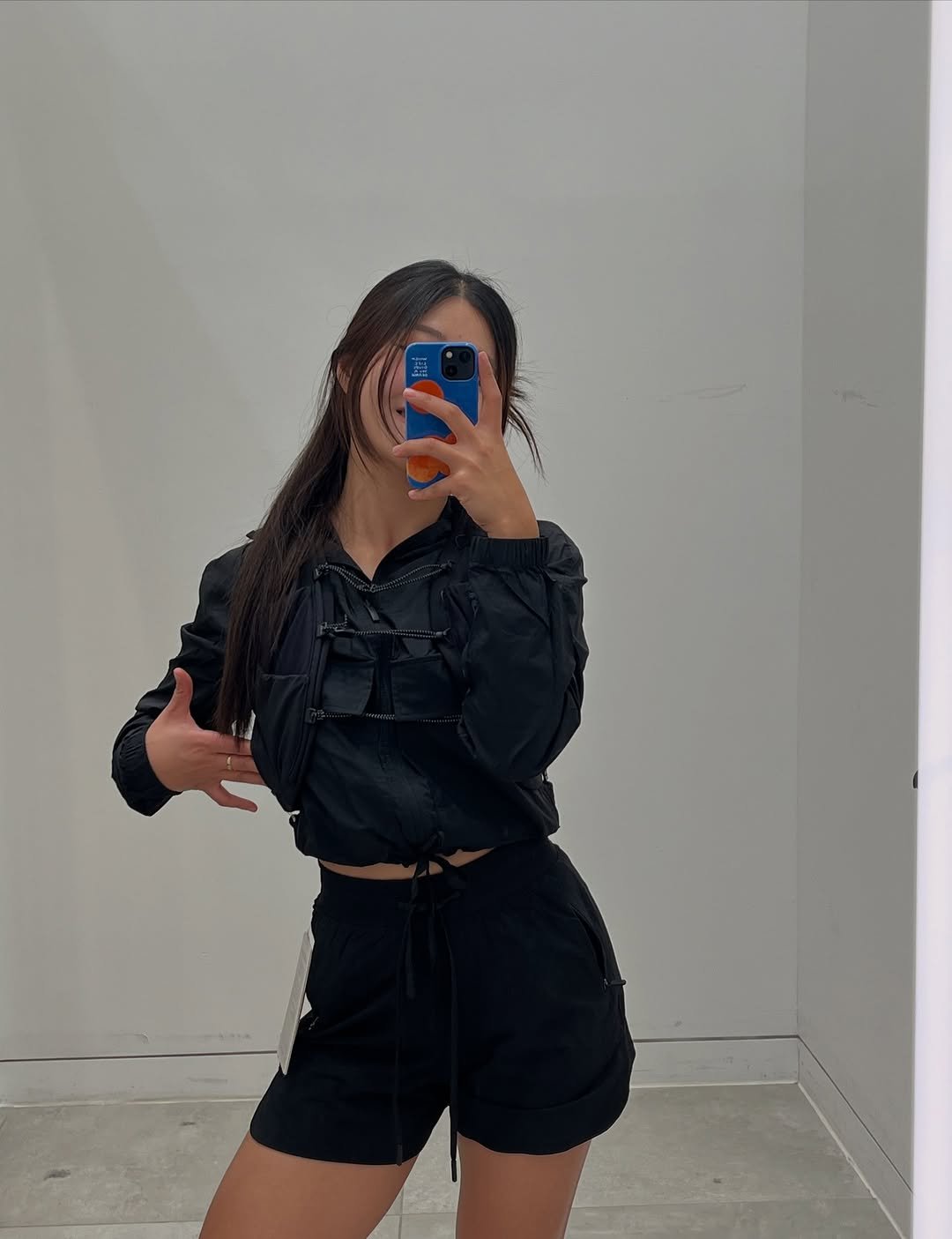 somz_zi 게시물 이미지: 누가 룰루레몬 알로 왕창 사줬음 좋겠다…♥️