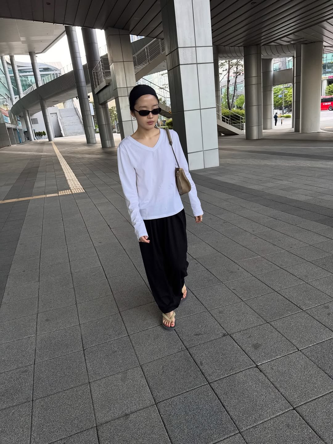 sonabeenee 게시물 이미지: 사월도 신나게 ~🦀🦀