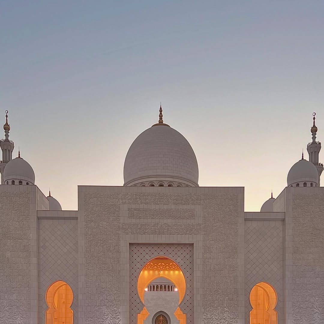 Photo by 송건희 on October 03, 2024.