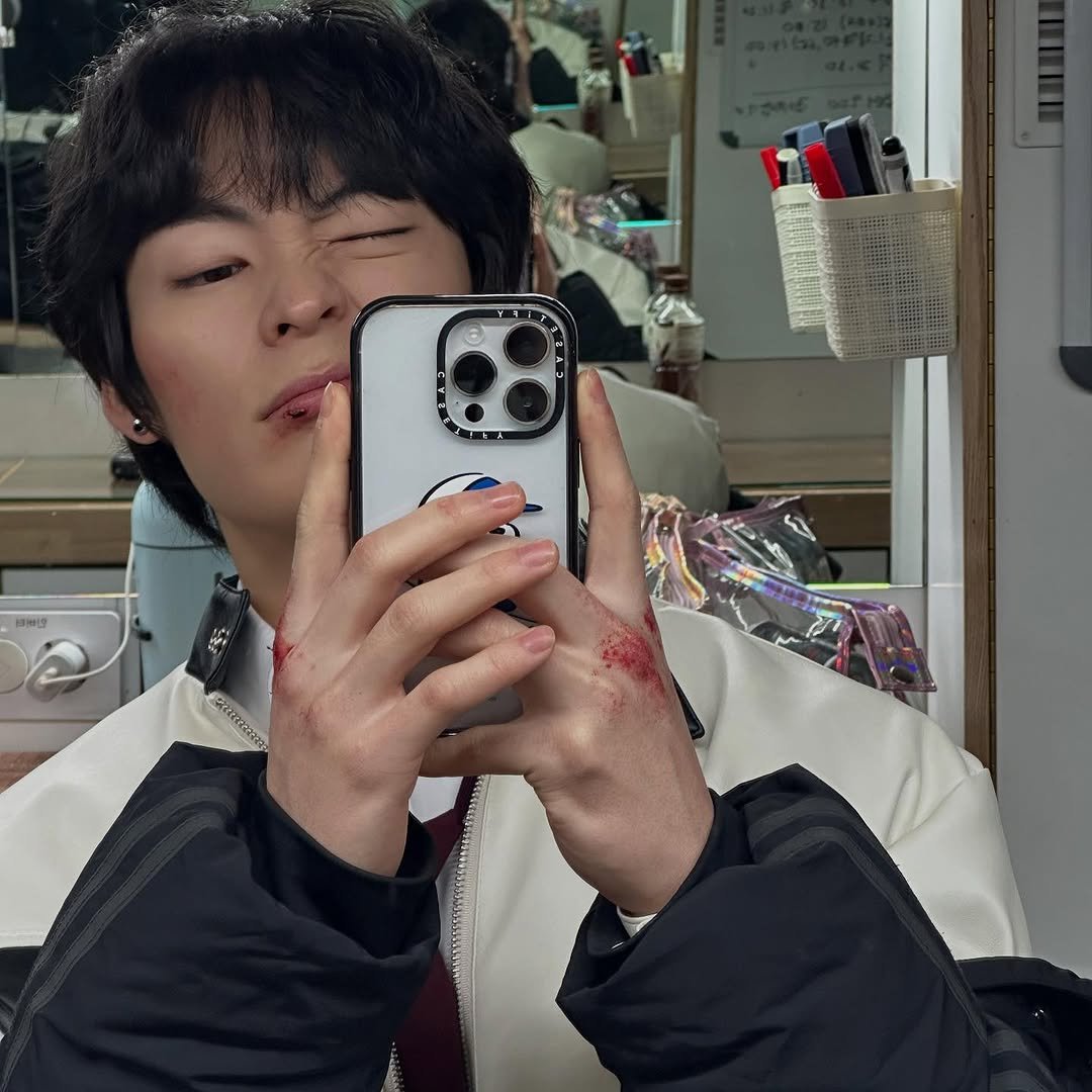 Photo by 송건희 on April 08, 2025.