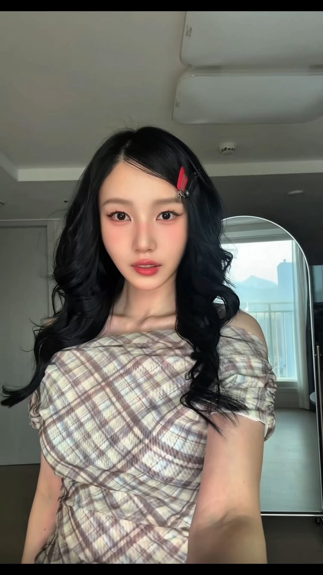 songhanhee55 게시물 이미지: 방구석 음악중심 404번 카메라 📹📸❤️
.
.
.
@kiiikiii.official