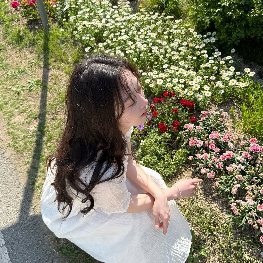 songja0u0 게시물 이미지: 꽃이 오래 피어있으면 좋겠다🌷