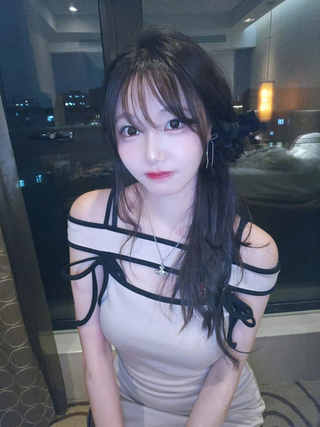 Photo by 수련 on July 12, 2025. May be an image of one or more people, hair and dress.