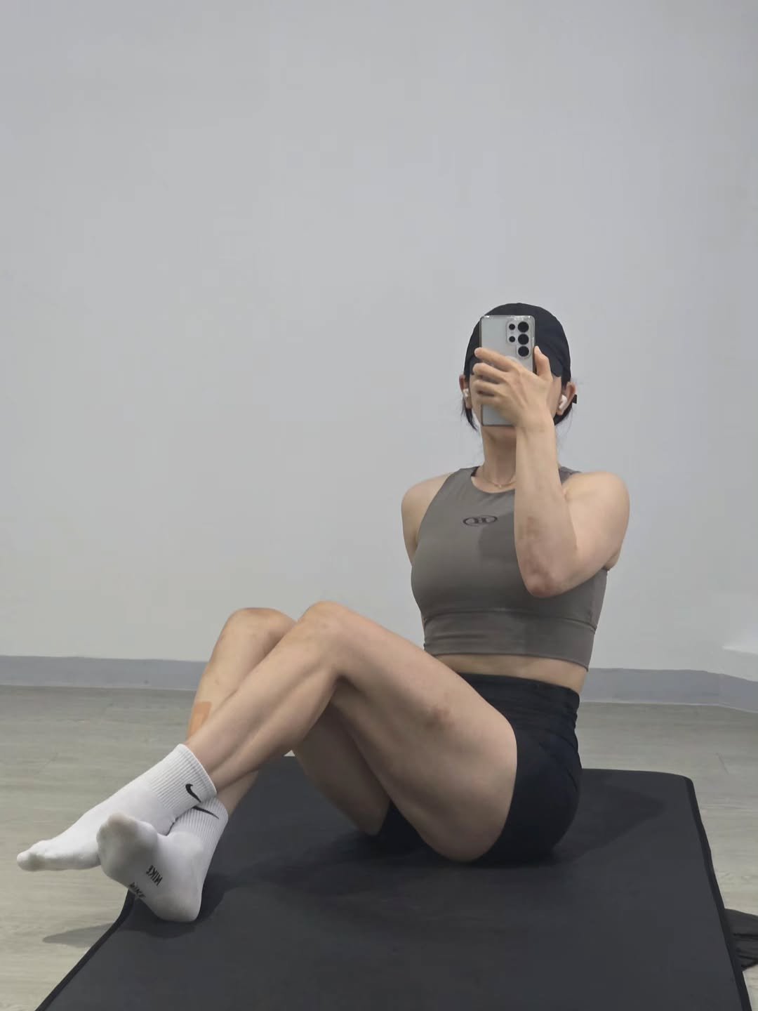 soog._.workout 게시물 이미지: 26.06.24

힘 안주면 순두부 그 잡채라 조금 민망🫣

남이랑...