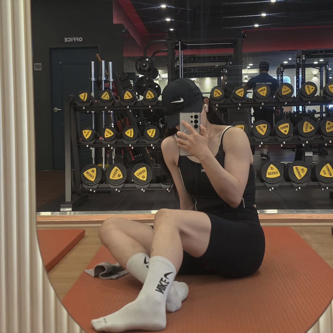 soog._.workout 게시물 이미지: 26.05.25

다들 연휴 잘 보내고 계신가용 😙
저는 오전에 여유롭게...