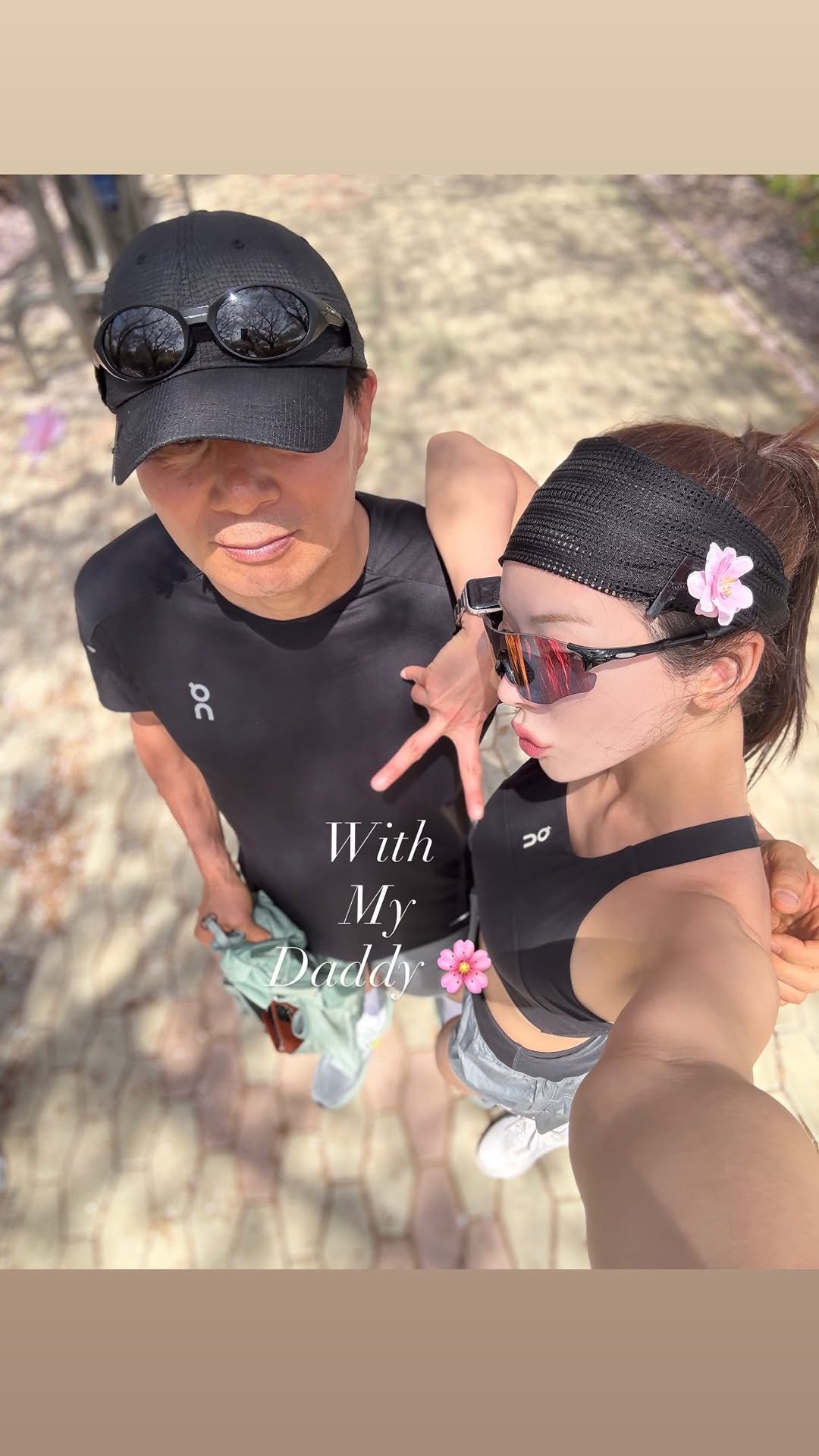 soohy_n 게시물 이미지: 작년 6월 우리 아빠 간암 판정 받고 수술까지 - 🫥
우리 가족 모두 힘든시간...