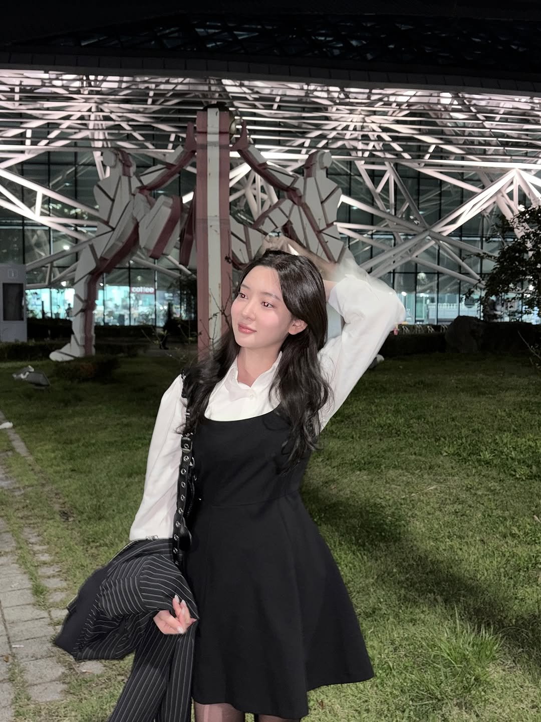 Photo by 조수민 Jo Soo Min on October 29, 2025. May be an image of night and text.