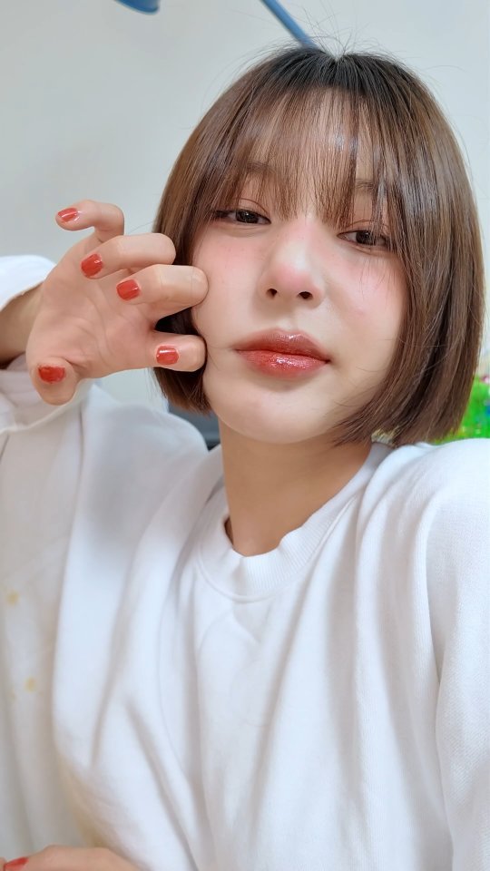 soopoleon 게시물 이미지: 나한테 어울릴 것 같은 컬러가 있다면 댓글로 알려조💅🏻
퍼스널을 이렇게...