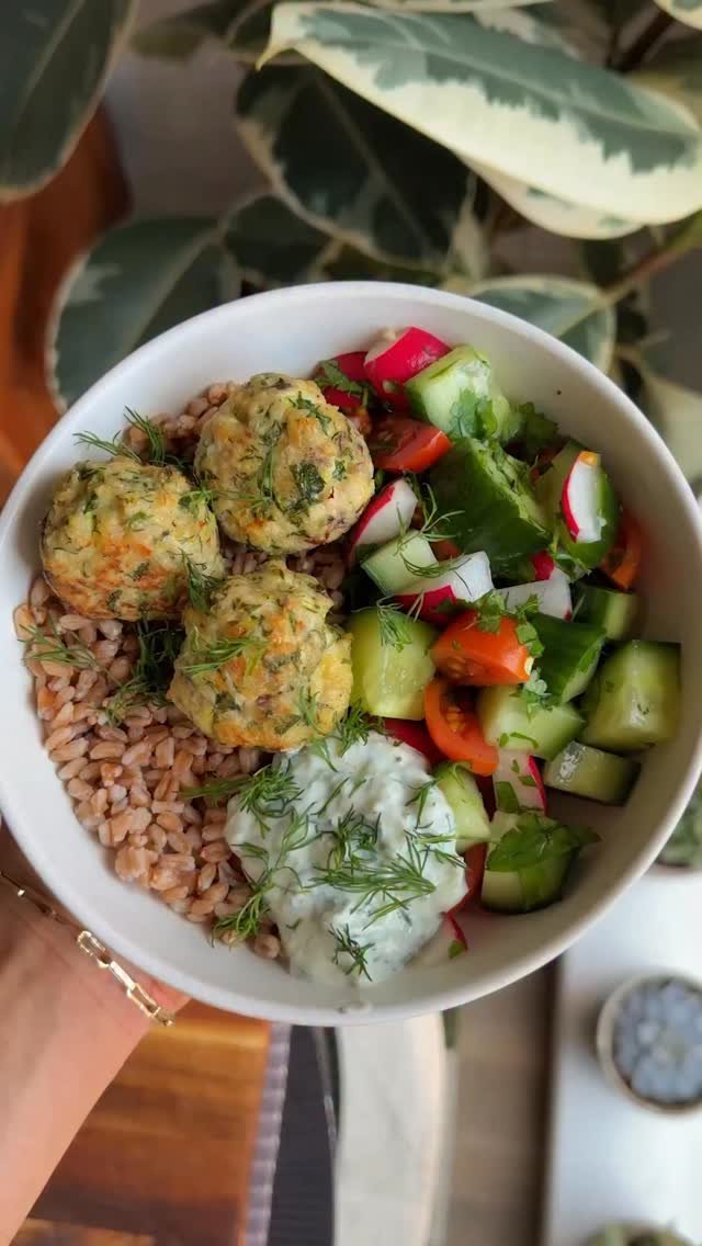 sophiethenutritionist 게시물 이미지: Is that you, spring? @sophiethenutritionist is...