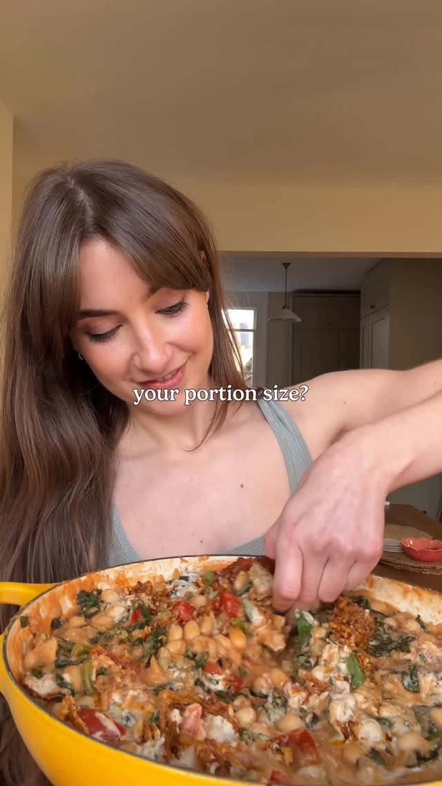 sophsplantkitchen 게시물 이미지: CREAMY SPICED TOMATO, TAHINI & KALE BEANS +...