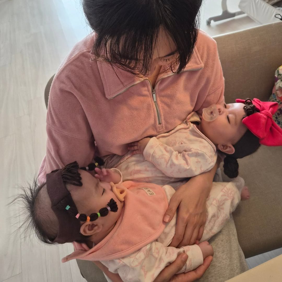 Photo by 이소라 on January 11, 2026. May be an image of baby, hospital and text.