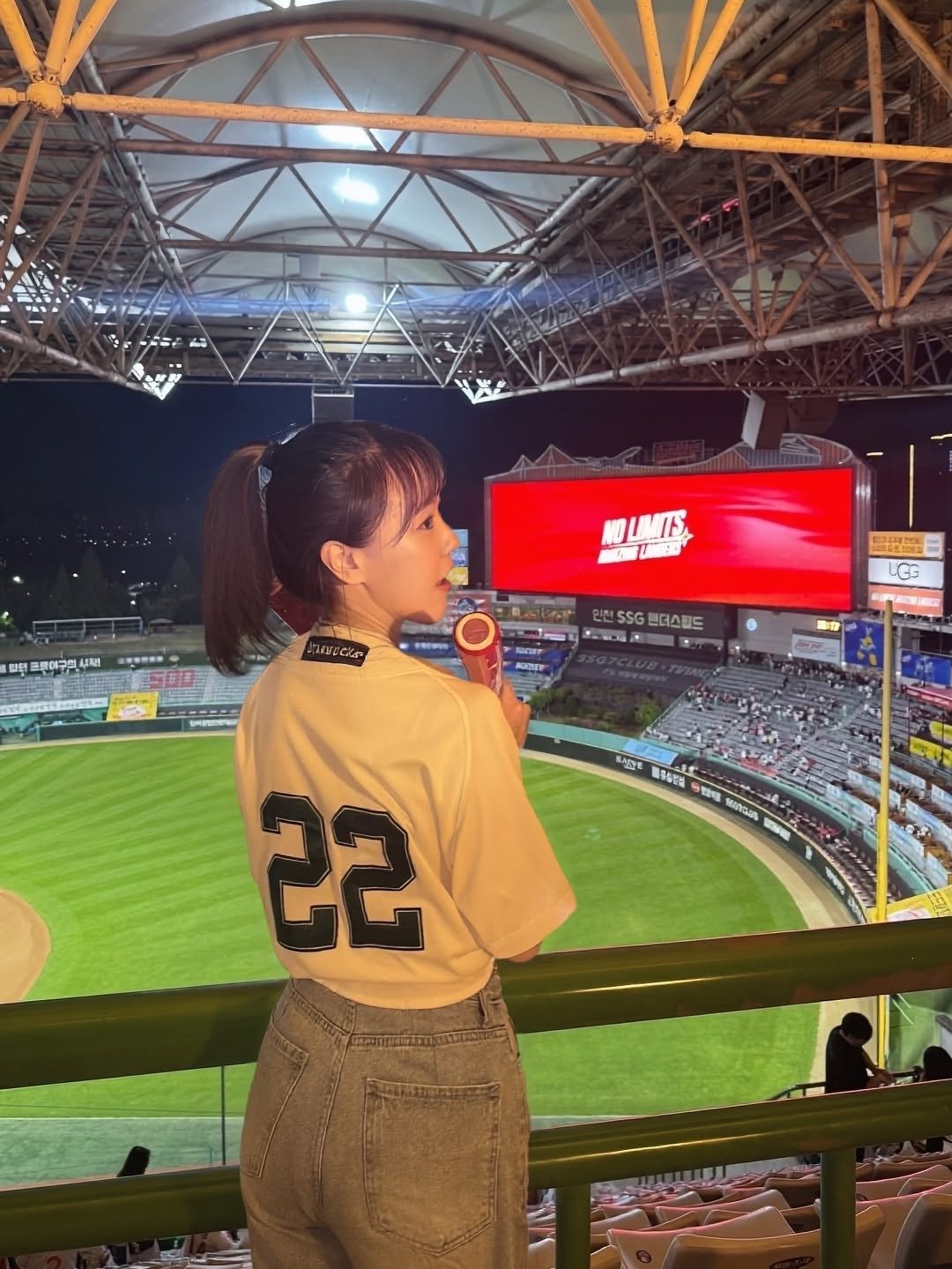 sosohan___0 게시물 이미지: 야친자 남자찡구 때문에
야구와 죠금 가까워지는 중인데용😳
아직 넘 어렵고 대충 잘...