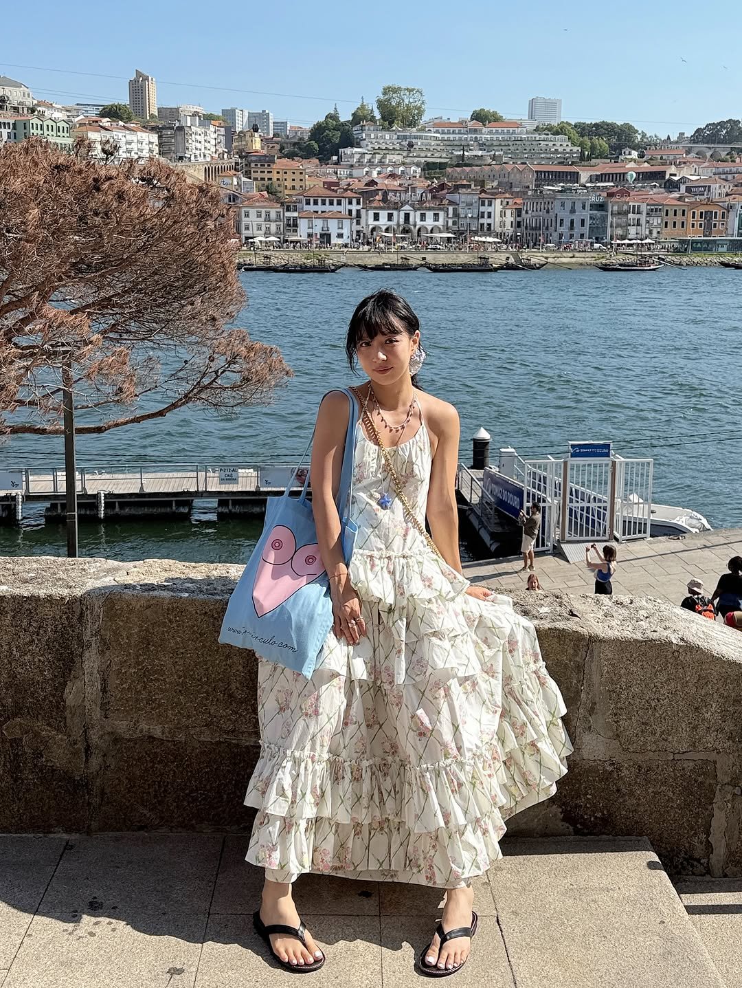 Photo shared by soso🫧 Kim dayoung on August 04, 2025 tagging @marianilsdotter, @sinoon.official, and @somewherebutter. May be an image of 3 people, sundress, Camogli and text.