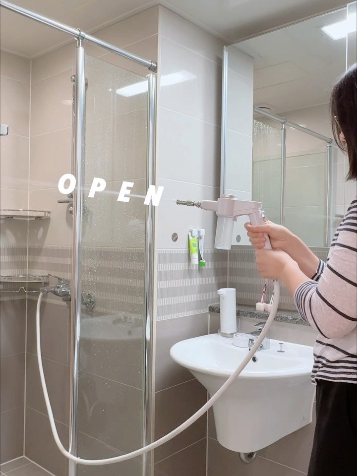 sosoye_salim 게시물 이미지: #OPEN

샤워할 땐 샤워기로,
청소할 땐 세척건으로
헤드만 바꿔서 사용하는...