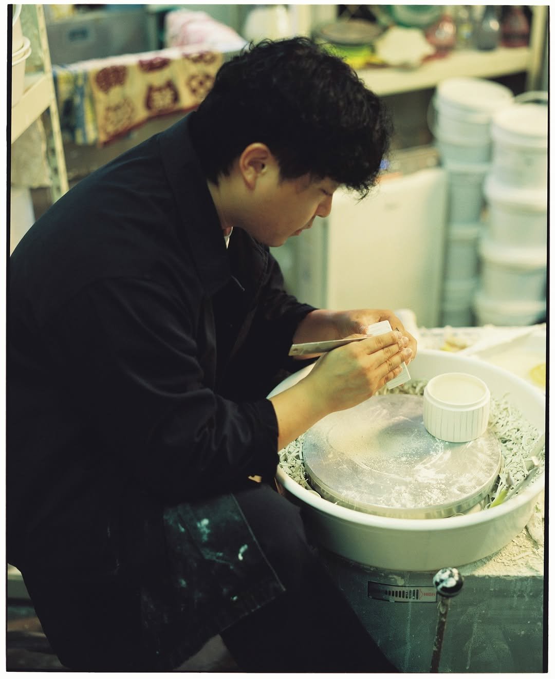 Photo shared by 🇰🇷 Ourselves(아워셀브스) on October 01, 2025 tagging @spao_kr. May be an image of pottery, bowl and text.