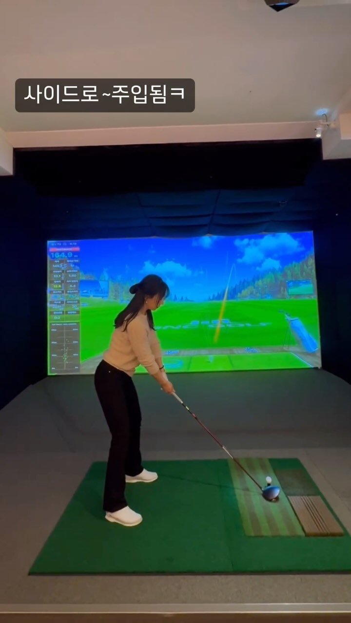 special_emily0415 게시물 이미지: *2월 20일 골프레슨기록*
잠정적 마지막(?) 레슨
쌤 목소리 출현시켜도...