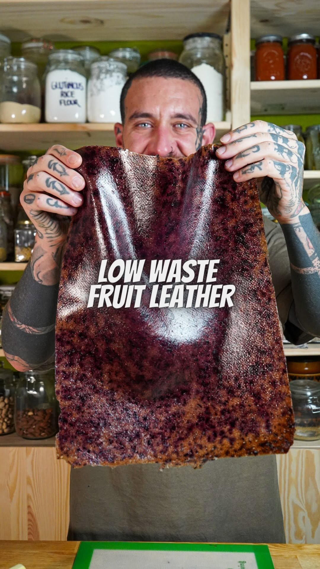 spicymoustache 게시물 이미지: Nearly 400 thousands London busses of food...