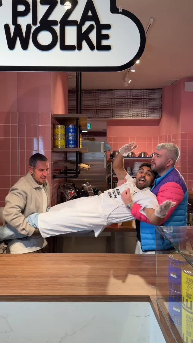 spicymoustache 게시물 이미지: Roman Pizza
