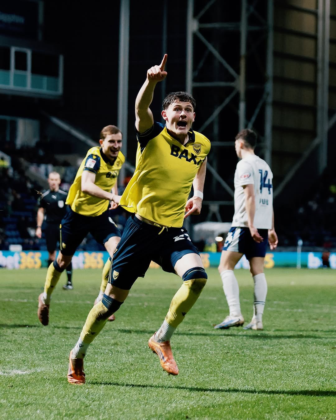 Photo shared by Tottenham Hotspur on April 28, 2026 tagging @oufcofficial, and @will.lankshear. May be an image of football, soccer, ball, stadium and text that says 'V4 ነ2 FUI'.