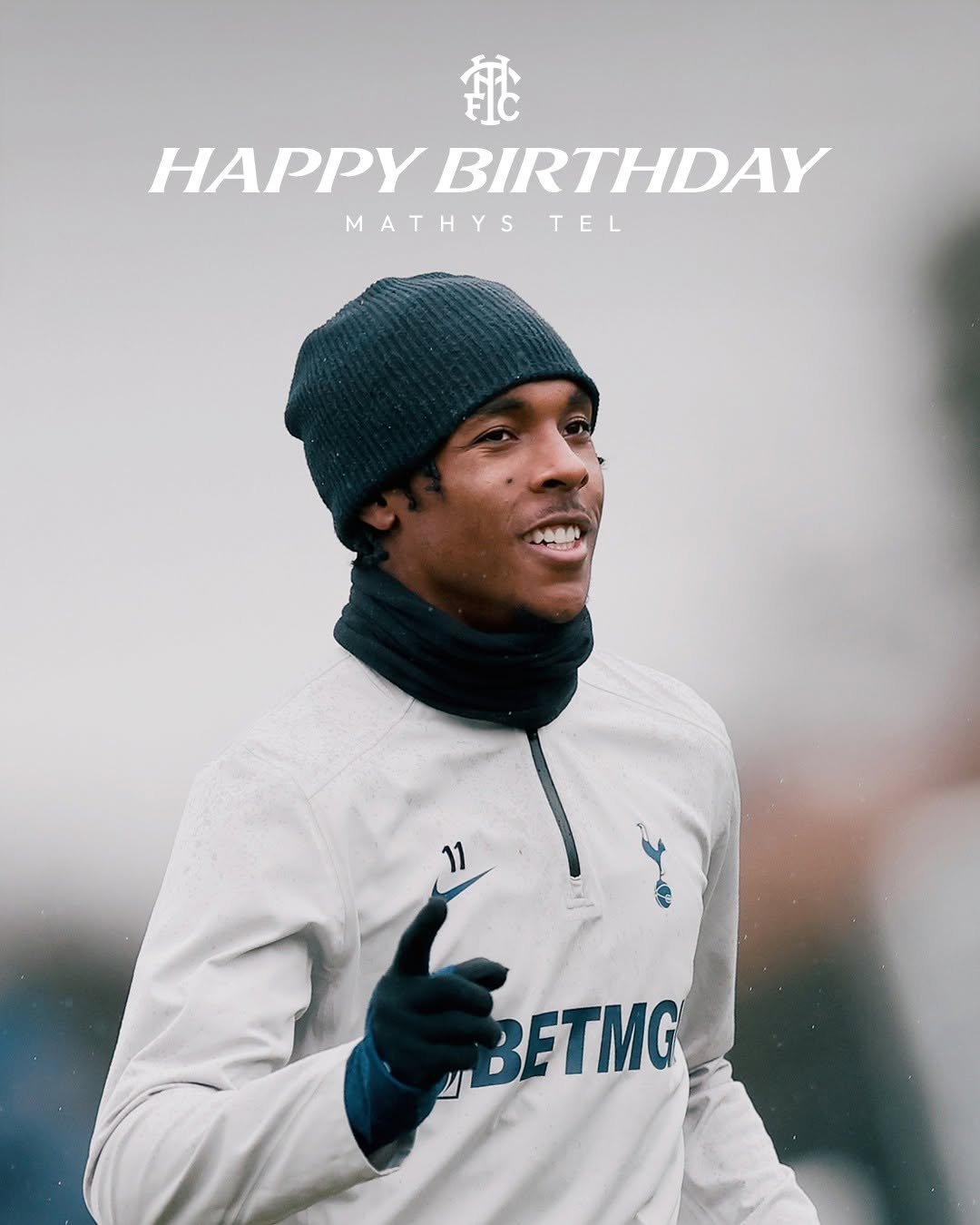 Photo shared by Tottenham Hotspur on April 27, 2026 tagging @m.tel14. May be an image of football, soccer, stadium and text that says '龍 HAPPy HAPPYBIRTHDAY BIRTHDAY MATHYSTEL TEL MATHYS つめ良か BETMG'.