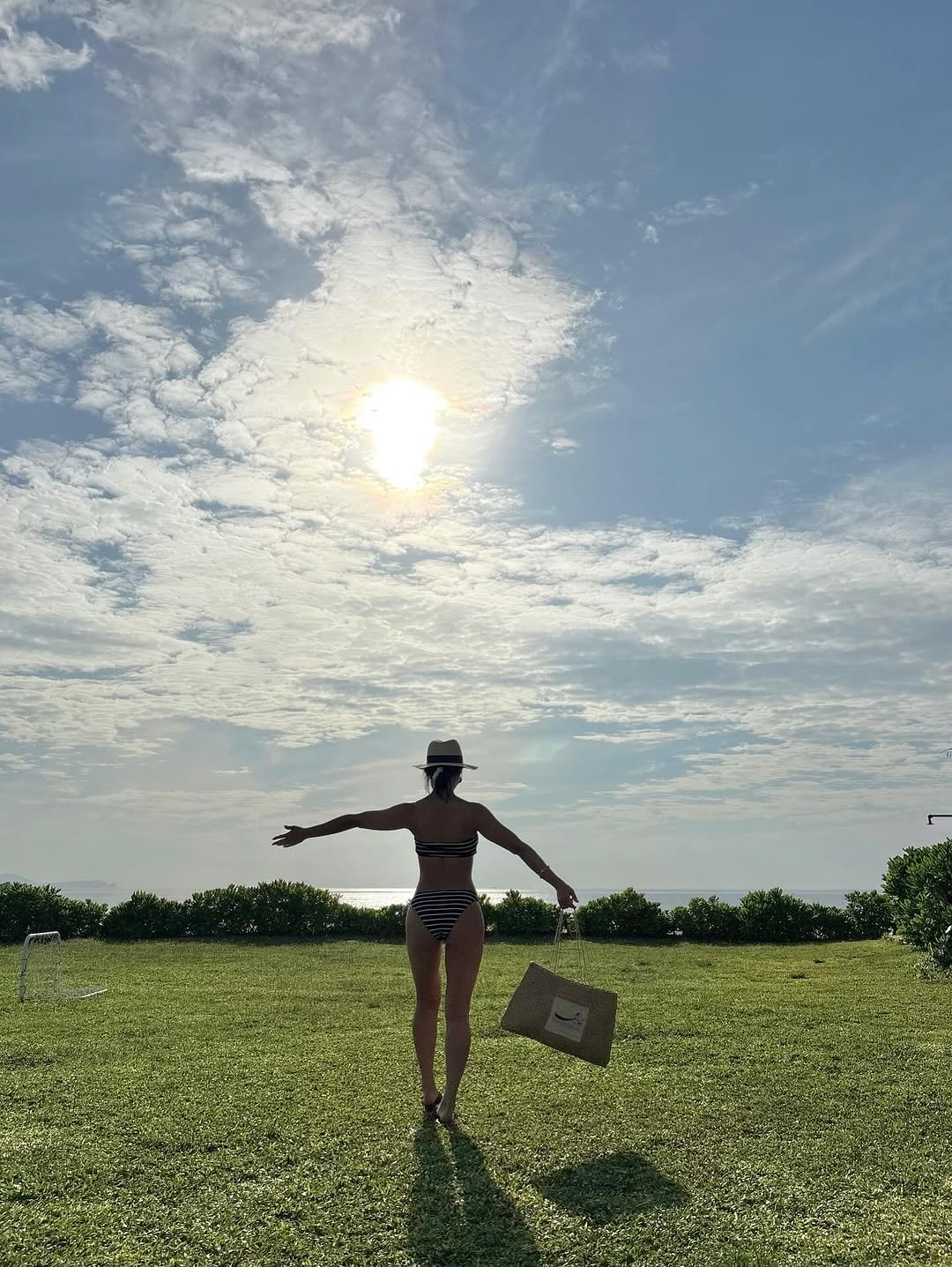 sseon__ya 게시물 이미지: 떠나고싶다🫠✈️🏖️