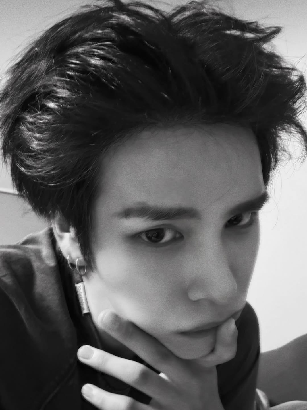 Photo by 세림 SERIM on October 23, 2025. May be a black-and-white image of one or more people, bangs, top and text.