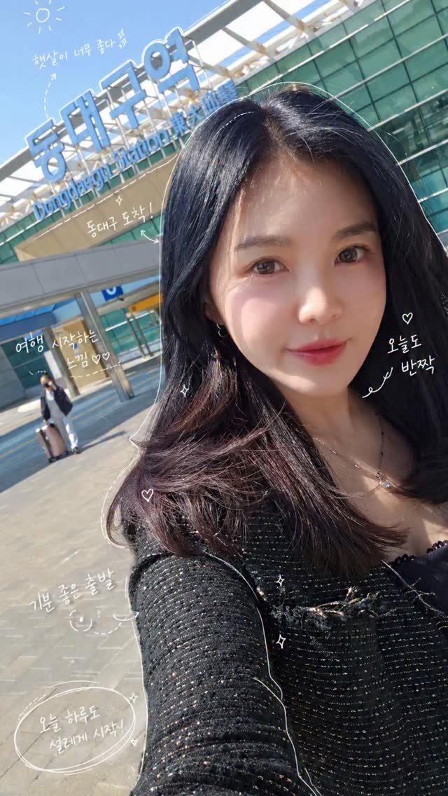 sshoosam 게시물 이미지: 웨이브 그냥 넣는게 아니죠~

두상
얼굴형 
전체적인 분위기 
메이크업 스타일...