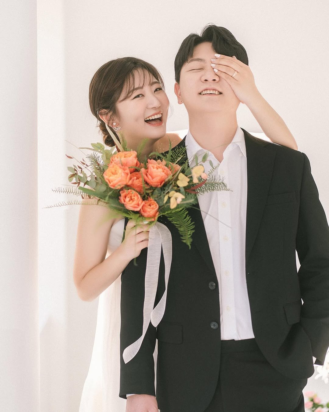 sso_planner 게시물 이미지: ⠀
🌸ᴡɪᴛʜ ʜᴀᴘᴘʏ ᴡᴇᴅᴅɪɴɢ ᴅᴀʏ🌸
 
이제야 조금 여유가 생겨...