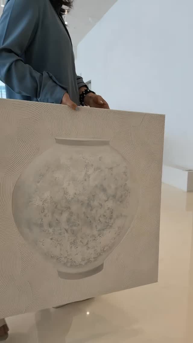 ssome_n_deco 게시물 이미지: 우리 집 인테리어를 더 돋보이게❣️
썸앤데코 X 트리빌리지

공간에 그림 하나만...