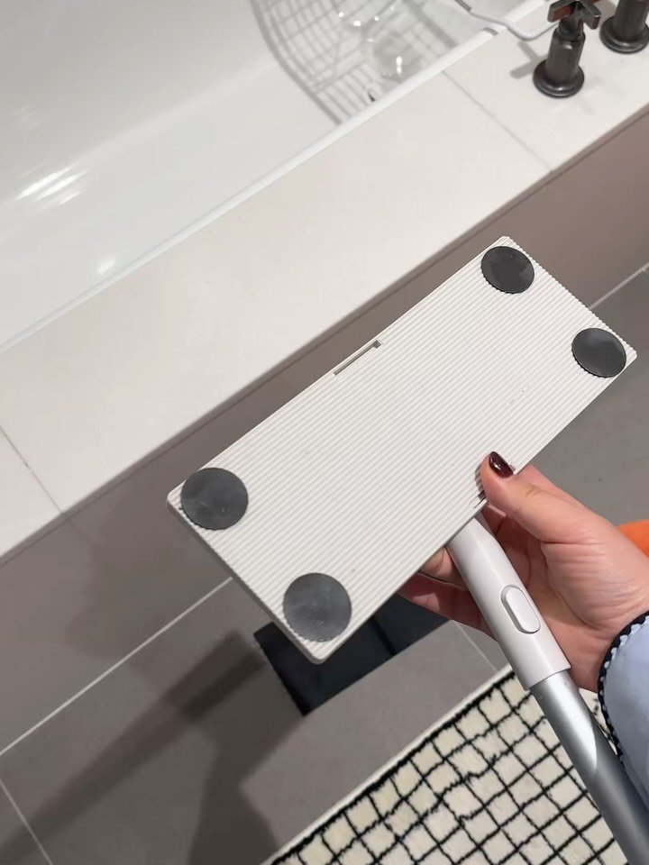 sson__s 게시물 이미지: #공구open 초기엔 벨크로 연한 부분을 보내드렸는데, 지금은 반 영구적으로 쓸 수...