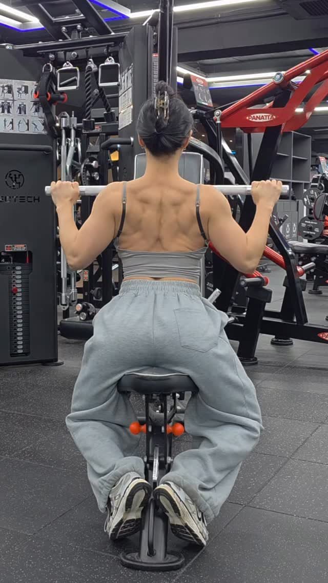 ssoni.diary 게시물 이미지: Back day vibes
.
.
.
good vibes🕊️
