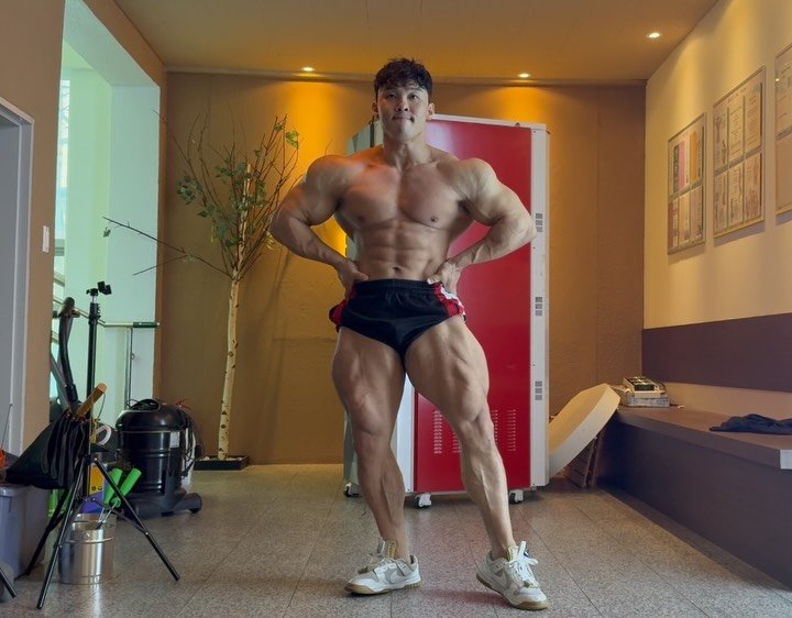 ssssize_ 게시물 이미지: 102-103kg
잘 채워넣자..🦍🔥

#싸이즈짐