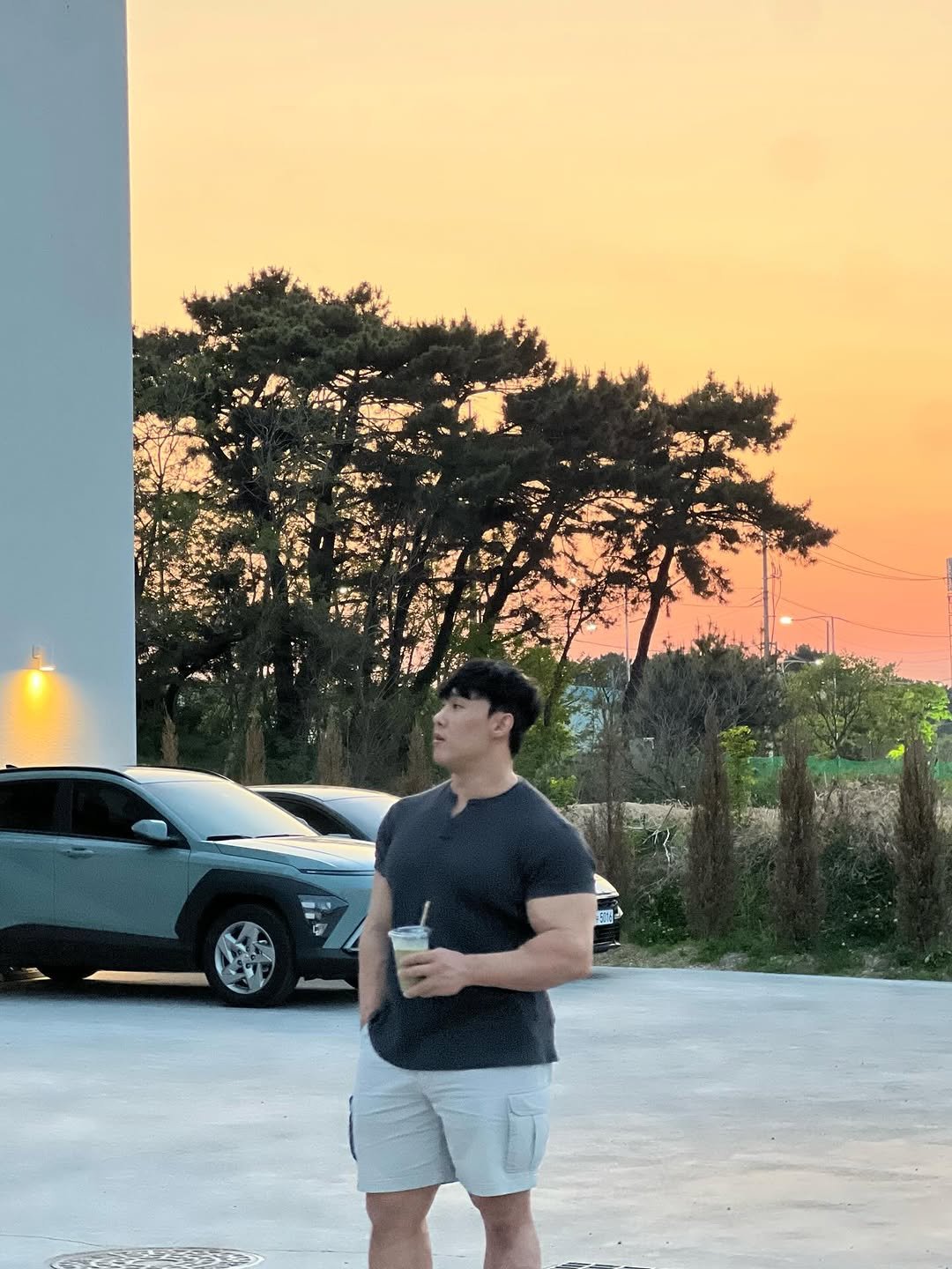 ssssize_ 게시물 이미지: 몽찌야 15년만 살자 
그럼 난 50이네..?