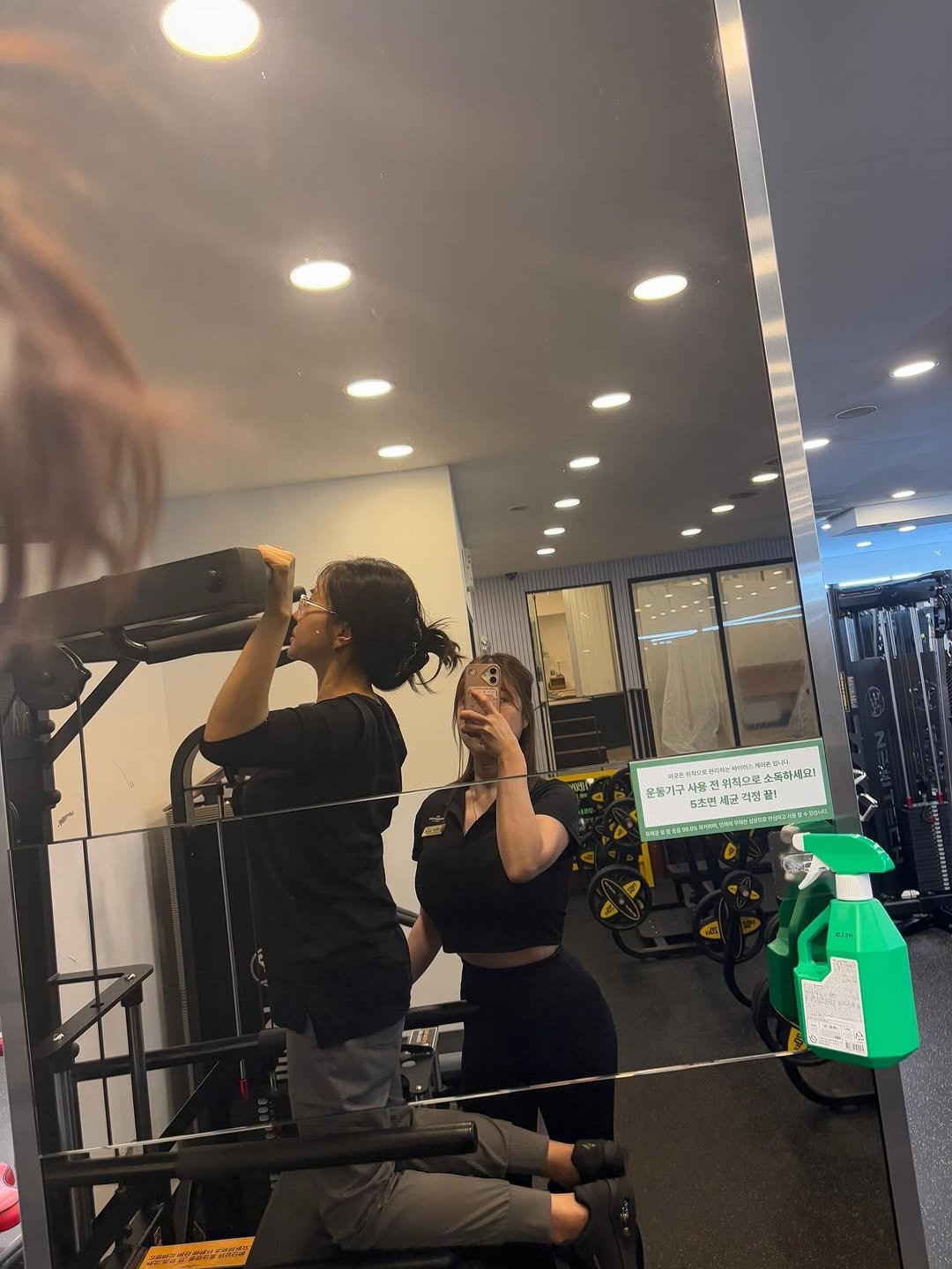 ssumi.lee 게시물 이미지: 회원님들과 즐거운 하루하루💖
겉과 다르게 사실 많이 힘들고 단단해지는 중
요새...