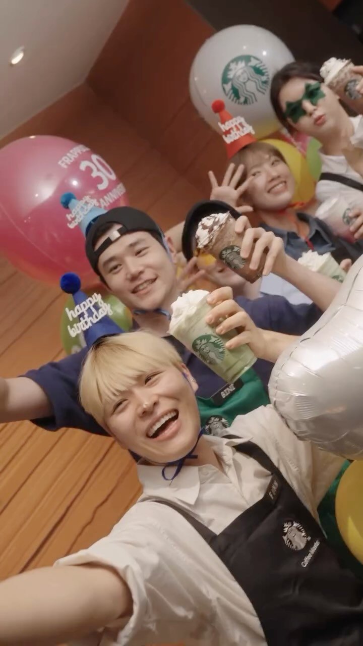 starbuckskorea 게시물 이미지: ⠀⠀
🥳Frappuccino 30th Anniversary🥳
글로벌 30주년을 맞은...