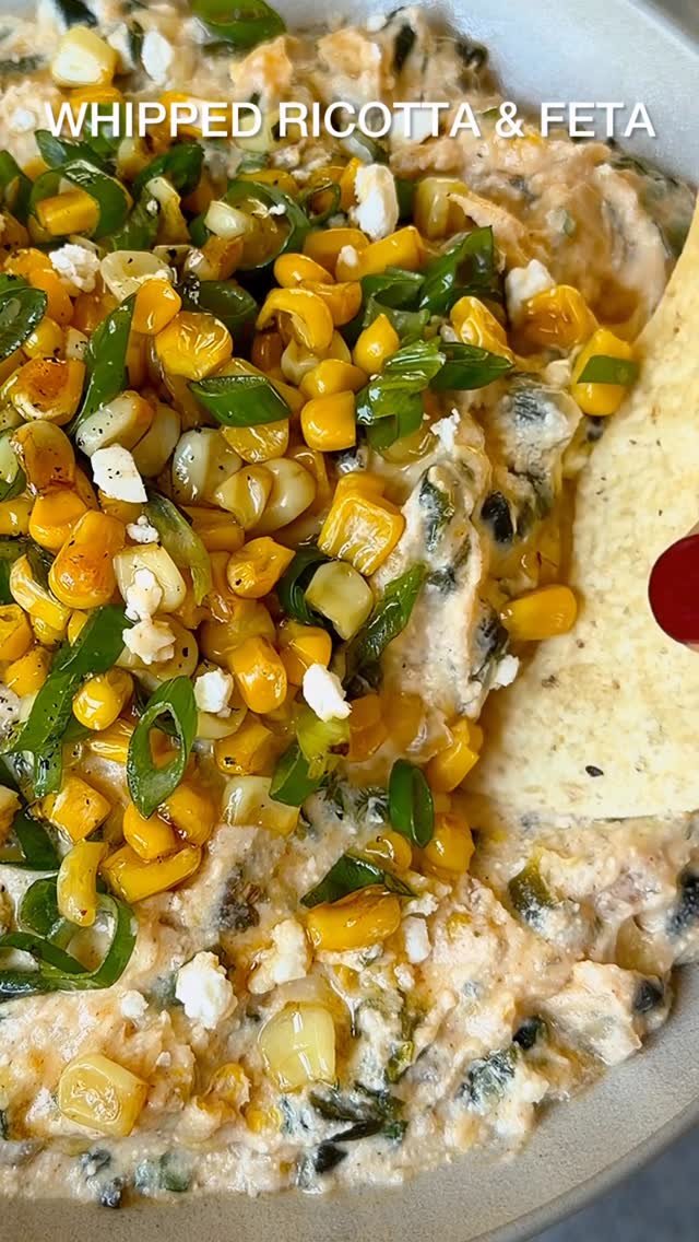 starinfinitefood 게시물 이미지: WHIPPED RICOTTA-FETA DIP WITH ROASTED POBLANO,...