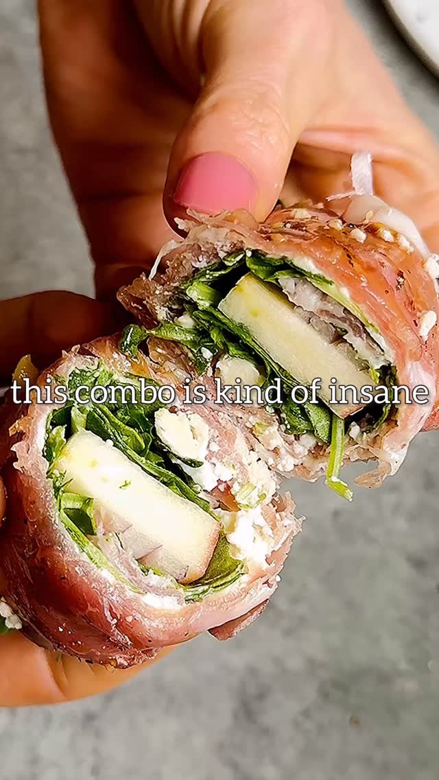 starinfinitefood 게시물 이미지: PROSCIUTTO, APPLE & BLUE CHEESE “SUSHI”! this...