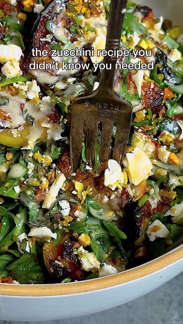 starinfinitefood 게시물 이미지: ROASTED ZUCCHINI WITH BASIL-PISTACHIO-FETA...