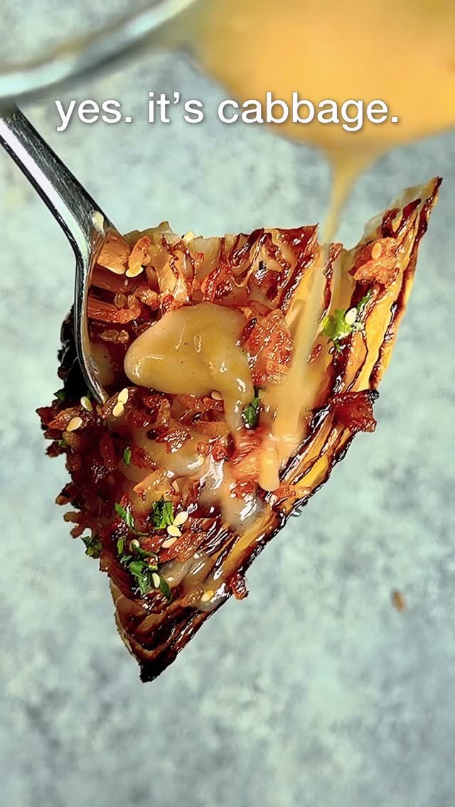 starinfinitefood 게시물 이미지: CARAMELIZED CABBAGE WITH CRISPY RICE & CREAMY...
